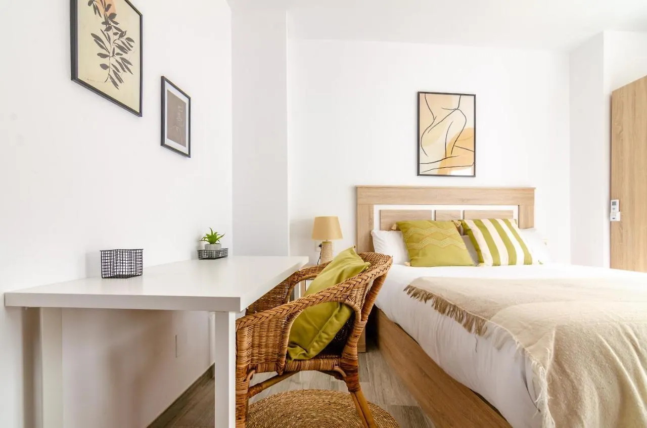 Apartment Wintowinrentals Your Home Steps From The Center Malaga