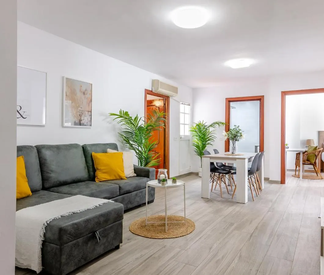 Apartment Wintowinrentals Your Home Steps From The Center Malaga