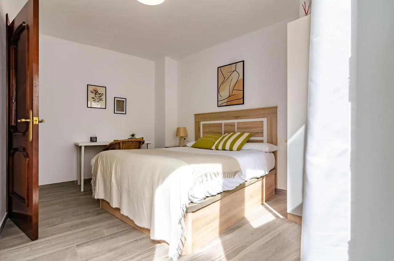Wintowinrentals Your Home Steps From The Center Malaga Apartment