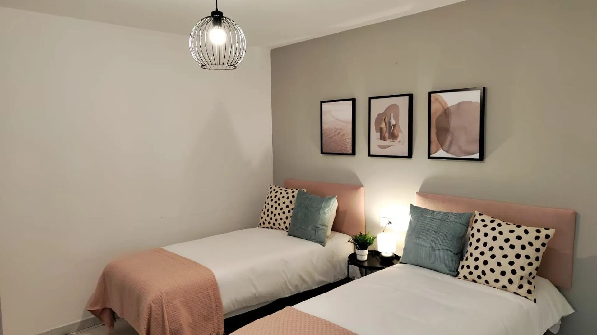 Apartment Wintowinrentals Your Home Steps From The Center Malaga